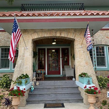 Ms. Maggie'S South Country Inn Daytona Beach Eksteriør billede