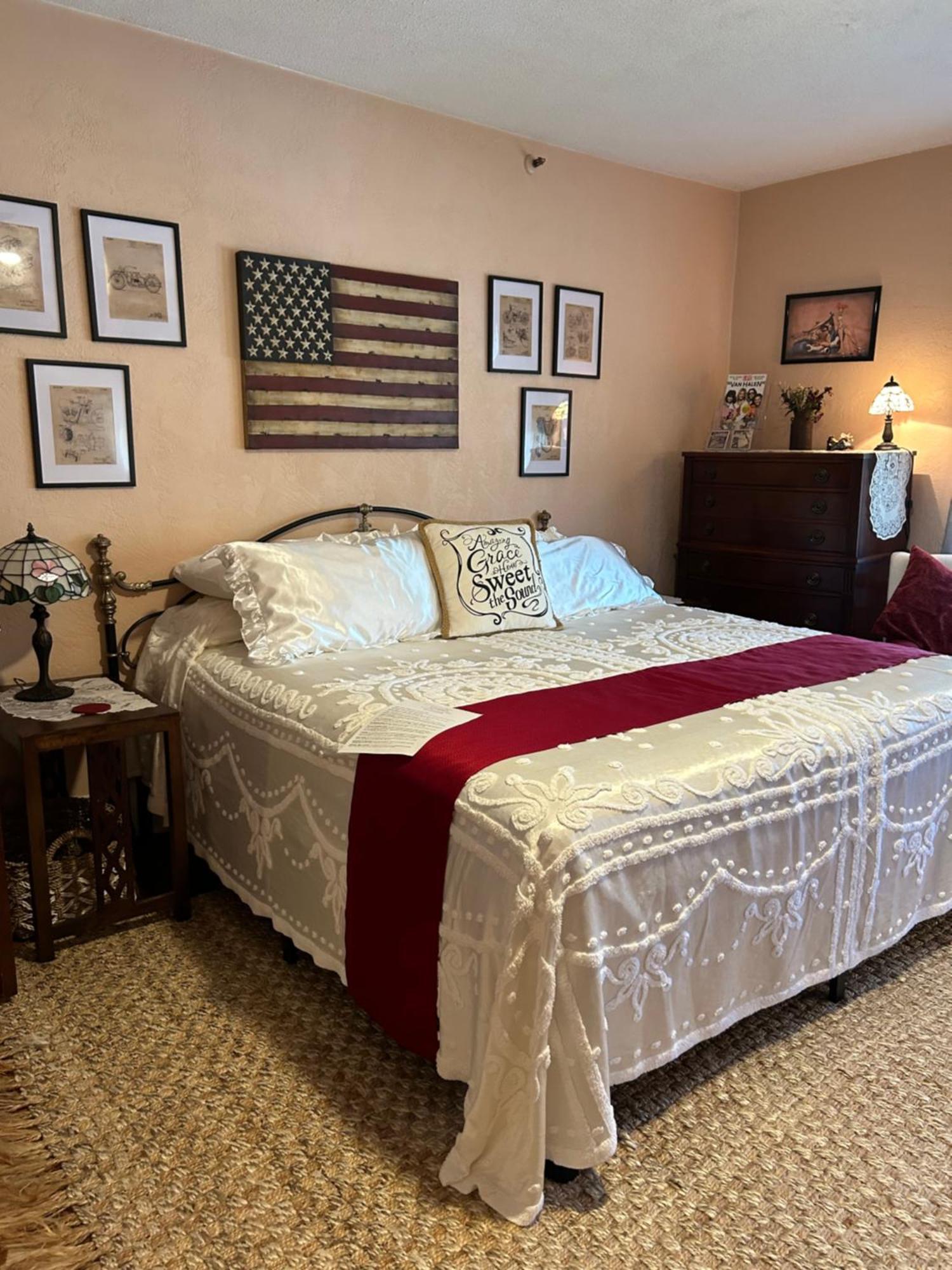 Ms. Maggie'S South Country Inn Daytona Beach Eksteriør billede